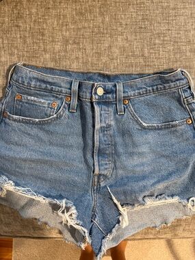 Levi 501 Jean shorts